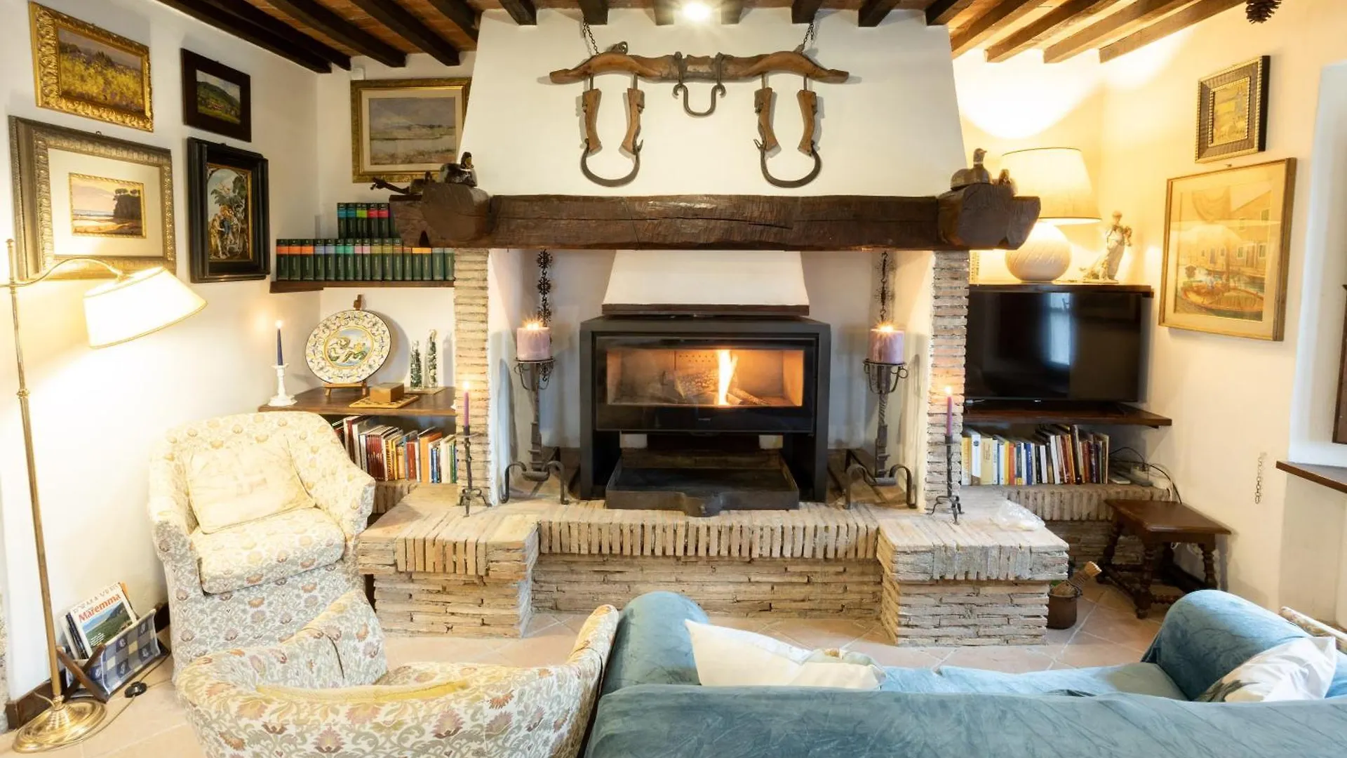 Giuma Tuscany Historic Country House With Patio Near Saturnia Spa Монтемерано